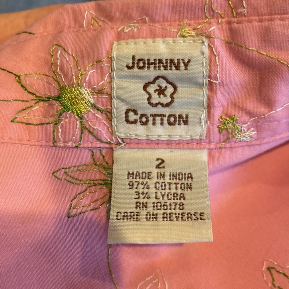 Johnny Cotton Women’s 2 Casual Button Down Shirt Floral Buttons Embroidered - Picture 5 of 5